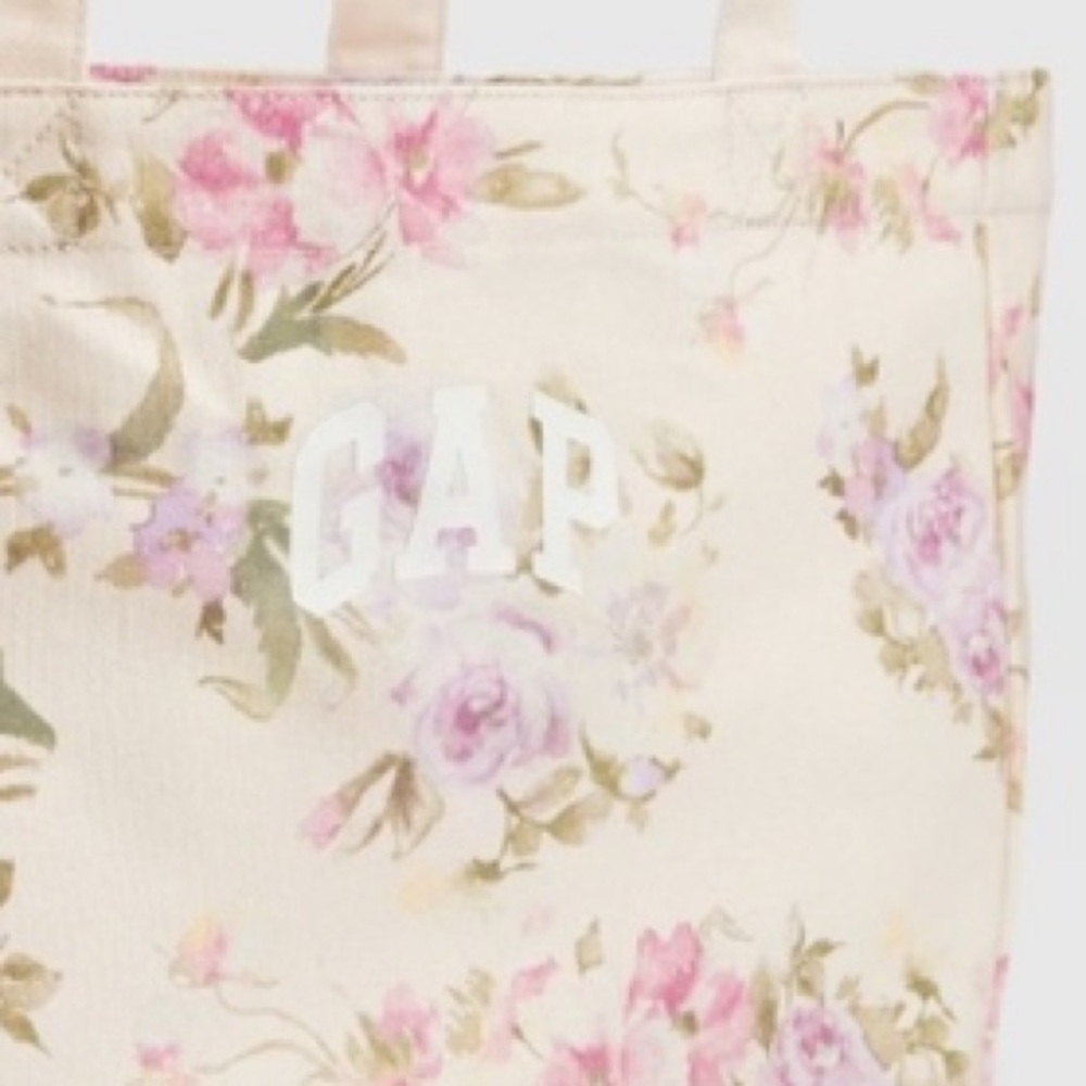 Gap Loveshackfancy Tote Bag Set TWO NWT - Picture 6 of 7